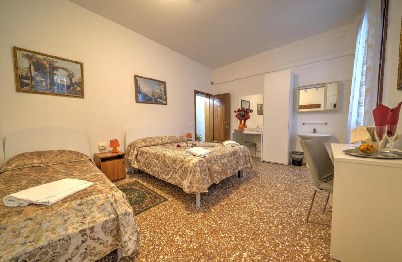 Residenza Briati Hotel Venesia Bagian luar foto