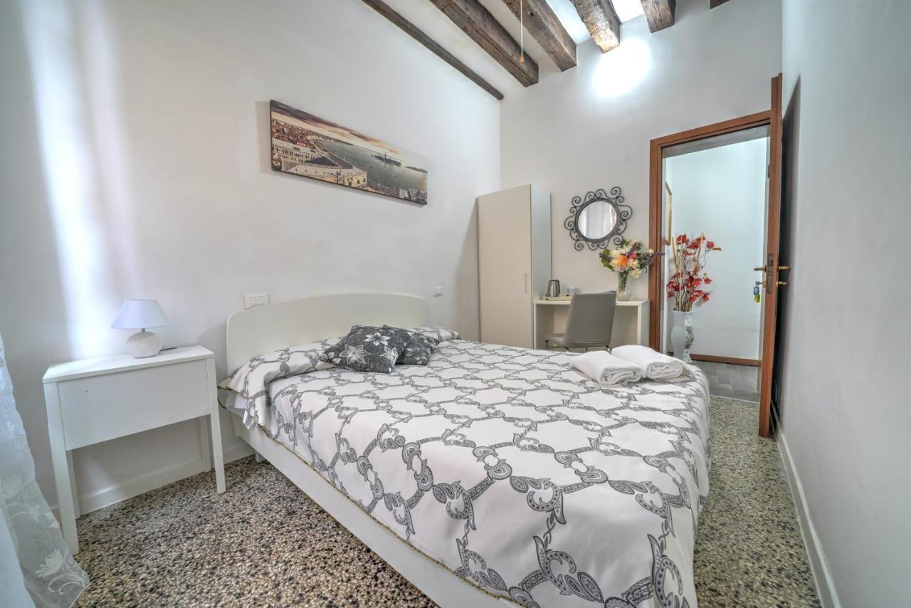 Residenza Briati Hotel Venesia Bagian luar foto